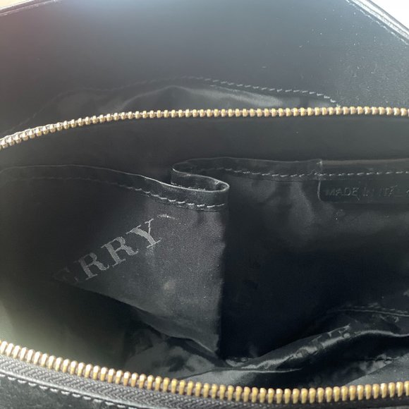 Burberry Black Leather Shoulder Bag - Picture 12 of 16